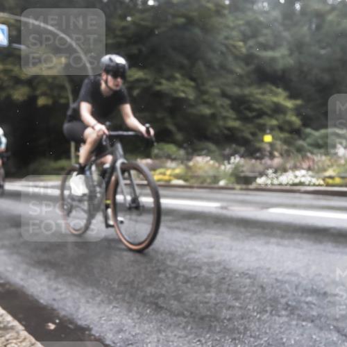 13.09.2026 - Stadtparktriathlon H.Heesch http://msf.ph/oto/10325246 13.09.2026 12:43:56 Radfahren 1181, 1209, 1220, 1295 meine-sportfotos.de