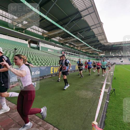 13.09.2026 - 21. swb-Marathon Bremen Michael Burmester http://msf.ph/oto/10325270 13.09.2026 13:28:52 Laufen im Stadion 111, 220, 357, 422, 476, 478, 597, 685, 726, 729, 754, 829, 888, 925, 986, 1079, 1217, 1220, 1270, 1298, 1325, 1384, 1496, 1615, 1741, 1769, 1777, 1958, 1984, 2236, 2238, 2326, 2365, 2436, 2472, 2502, 2546, 2574, 2593, 2740, 2743, 2830, 2862, 2868, 2876, 2924, 2991, 3020, 3053, 3061, 3129, 3154, 3219, 3238, 3274, 3321, 3361, 3563, 3589, 3594, 3595, 3605, 3678, 3694, 3755, 3758, 3798, 3826, 3853, 3885, 3907, 3953, 3965, 3971, 3978, 3987, 4011, 4108, 4238, 4457, 4660 meine-sportfotos.de