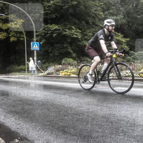 13.09.2026 - Stadtparktriathlon H.Heesch http://msf.ph/oto/10325281 13.09.2026 12:44:25 Radfahren 978, 1075, 1170, 1221, 1230, 1307 meine-sportfotos.de