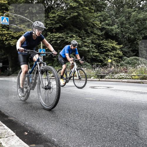 13.09.2026 - Stadtparktriathlon H.Heesch http://msf.ph/oto/10325306 13.09.2026 11:32:57 Radfahren 606, 649, 657, 662, 677, 818, 828 meine-sportfotos.de