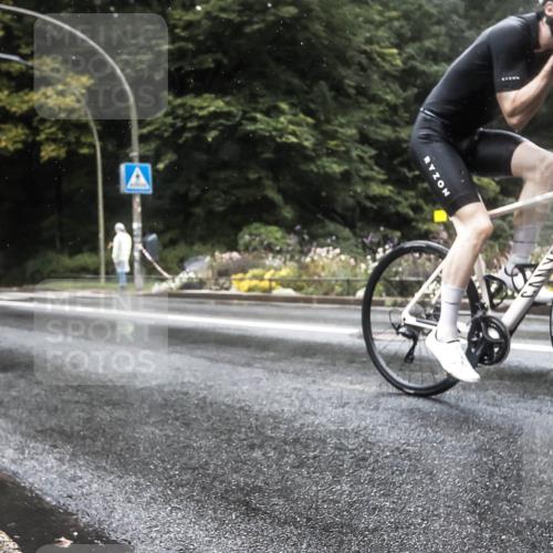 13.09.2026 - Stadtparktriathlon H.Heesch http://msf.ph/oto/10325320 13.09.2026 12:44:38 Radfahren 1278 meine-sportfotos.de