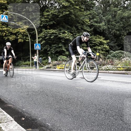 13.09.2026 - Stadtparktriathlon H.Heesch http://msf.ph/oto/10325324 13.09.2026 11:32:59 Radfahren 606, 649, 662, 818, 828 meine-sportfotos.de