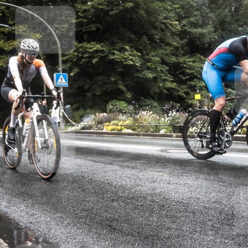 13.09.2026 - Stadtparktriathlon H.Heesch http://msf.ph/oto/10325335 13.09.2026 12:44:50 Radfahren 1078, 1102, 1134, 1157, 1247, 1256, 1257, 1302 meine-sportfotos.de