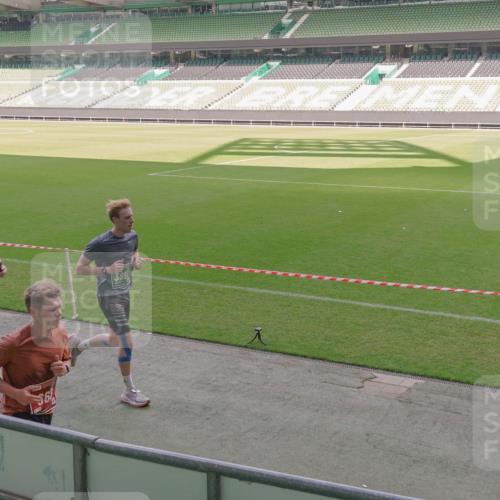 13.09.2026 - 21. swb-Marathon Bremen Michael Burmester http://msf.ph/oto/10325347 13.09.2026 12:54:45 Laufen im Stadion 161, 189, 201, 205, 313, 376, 385, 388, 461, 472, 481, 495, 541, 560, 615, 616, 666, 675, 696, 740, 816, 827, 982, 1053, 1076, 1197, 1207, 1390, 1419, 1433, 1468, 1551, 1599, 1631, 1658, 1707, 1814, 2055, 2125, 2234, 2251, 2280, 2319, 2362, 2383, 2390, 2401, 2422, 2454, 2474, 2499, 2623, 2701, 2733, 2801, 2824, 2870, 2882, 2913, 2922, 2962, 2971, 2997, 3012, 3054, 3134, 3175, 3206, 3241, 3246, 3346, 3356, 3357, 3413, 3706, 3716, 3836, 4137, 6106 meine-sportfotos.de