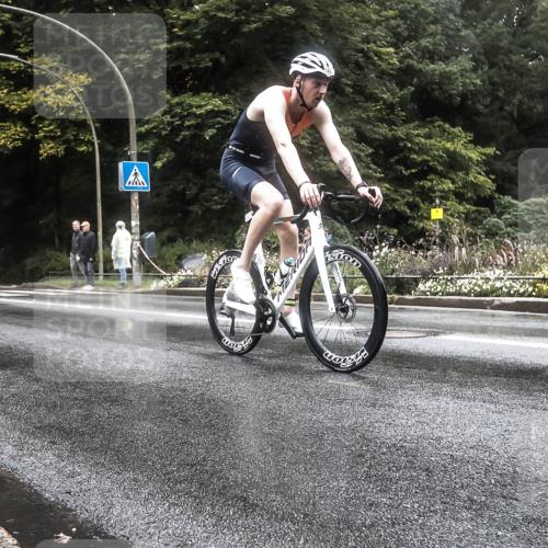 13.09.2026 - Stadtparktriathlon H.Heesch http://msf.ph/oto/10325377 13.09.2026 12:44:56 Radfahren 1078, 1102, 1233, 1247, 1258 meine-sportfotos.de