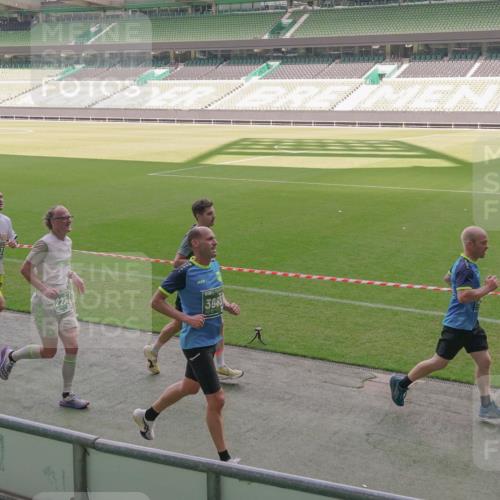 13.09.2026 - 21. swb-Marathon Bremen Michael Burmester http://msf.ph/oto/10325402 13.09.2026 12:54:47 Laufen im Stadion 161, 189, 201, 205, 313, 376, 385, 388, 461, 472, 481, 495, 541, 560, 615, 616, 666, 675, 696, 740, 816, 827, 913, 982, 1053, 1076, 1197, 1207, 1390, 1419, 1468, 1551, 1599, 1631, 1658, 1707, 1814, 2055, 2125, 2234, 2251, 2280, 2319, 2362, 2383, 2390, 2401, 2422, 2454, 2474, 2499, 2623, 2701, 2733, 2801, 2824, 2870, 2882, 2913, 2922, 2962, 2971, 2997, 3012, 3054, 3057, 3134, 3175, 3206, 3241, 3246, 3346, 3356, 3357, 3413, 3706, 3716, 3836, 4137, 6106 meine-sportfotos.de