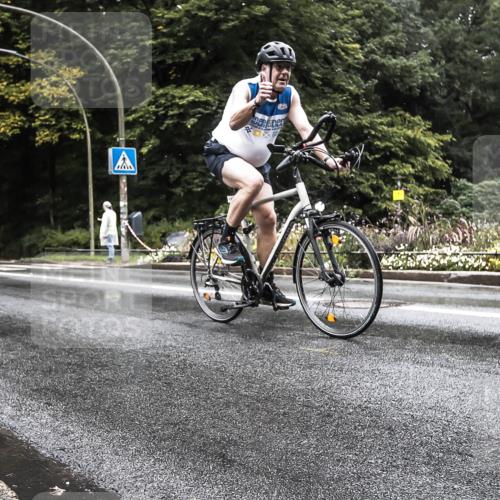 13.09.2026 - Stadtparktriathlon H.Heesch http://msf.ph/oto/10325411 13.09.2026 12:45:27 Radfahren 1088, 1120, 1225, 1226, 1280 meine-sportfotos.de