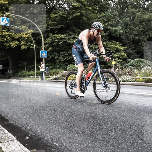 13.09.2026 - Stadtparktriathlon H.Heesch http://msf.ph/oto/10325455 13.09.2026 11:34:15 Radfahren 625, 746, 795, 820, 885 meine-sportfotos.de