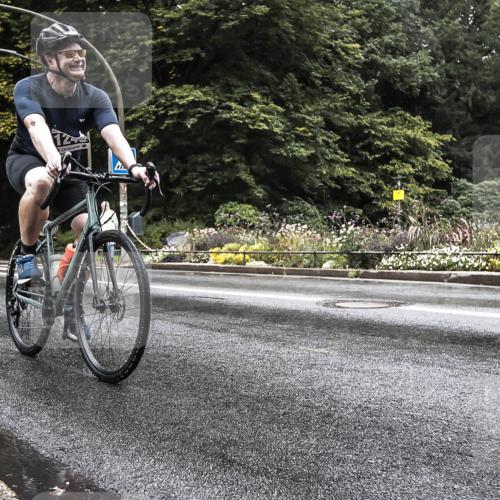 13.09.2026 - Stadtparktriathlon H.Heesch http://msf.ph/oto/10325469 13.09.2026 12:46:00 Radfahren 1228, 1242, 1245, 1261, 1282 meine-sportfotos.de