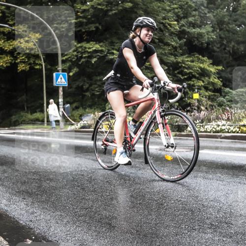 13.09.2026 - Stadtparktriathlon H.Heesch http://msf.ph/oto/10325491 13.09.2026 12:46:12 Radfahren 1052, 1082, 1158, 1269 meine-sportfotos.de