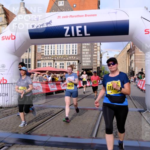 13.09.2026 - 21. swb-Marathon Bremen Tim E. http://msf.ph/oto/10325499 13.09.2026 11:00:54 Ziel 10263, 10272, 10275, 10306, 10369, 11126, 11162, 11180, 11343, 11475, 11556, 11687, 11708, 11769, 11797, 11838, 11959, 12018, 12430 meine-sportfotos.de
