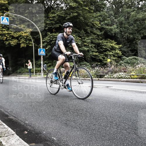 13.09.2026 - Stadtparktriathlon H.Heesch http://msf.ph/oto/10325519 13.09.2026 11:34:57 Radfahren 626, 629, 697, 819 meine-sportfotos.de