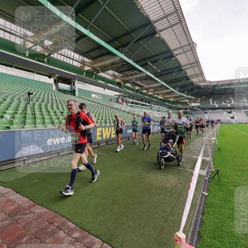 13.09.2026 - 21. swb-Marathon Bremen Michael Burmester http://msf.ph/oto/10325534 13.09.2026 13:29:08 Laufen im Stadion 111, 171, 220, 422, 476, 478, 685, 726, 729, 754, 829, 888, 925, 986, 1079, 1217, 1220, 1242, 1270, 1298, 1325, 1384, 1496, 1615, 1633, 1634, 1741, 1777, 1886, 1958, 1984, 2238, 2263, 2326, 2365, 2436, 2449, 2472, 2502, 2546, 2574, 2593, 2740, 2743, 2830, 2862, 2868, 2924, 2991, 3020, 3053, 3061, 3129, 3154, 3238, 3274, 3286, 3321, 3361, 3563, 3589, 3594, 3595, 3605, 3678, 3694, 3755, 3758, 3798, 3826, 3853, 3898, 3953, 3965, 3971, 3987, 4011, 4108, 4238, 4457, 4660 meine-sportfotos.de