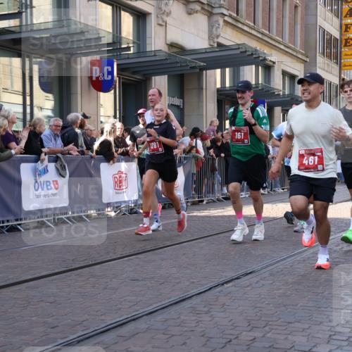 13.09.2026 - 21. swb-Marathon Bremen Strokosch-Dieckow http://msf.ph/oto/10325535 13.09.2026 13:19:55 Ziel 201, 205, 232, 334, 431, 655, 1058, 1252, 1390, 1537, 1750, 1931, 2122, 2343, 2577, 2807, 2885, 2903, 3685, 3690, 4287, 4351, 5137, 5340, 5389, 5450, 5583, 5837, 6663, 6901, 7018, 7341, 7531, 7664, 8178, 9047, 9518, 9756, 13222, 161, 411, 461, 495, 511, 926, 1010, 1053, 1232, 1281, 1468, 1535, 1551, 1642, 1972, 2870, 2906, 3240, 3319, 3411, 3966, 4101, 4479, 4480, 5813, 7037, 7140, 7404, 7488, 7655, 8185, 8263, 9082, 9359, 9984, 13163, 13192 meine-sportfotos.de