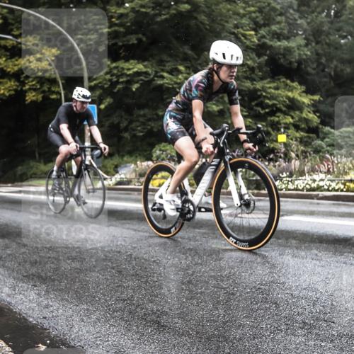 13.09.2026 - Stadtparktriathlon H.Heesch http://msf.ph/oto/10325538 13.09.2026 12:46:37 Radfahren 1108, 1111, 1149, 1152, 1179, 1299 meine-sportfotos.de
