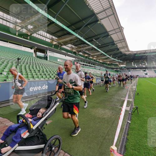 13.09.2026 - 21. swb-Marathon Bremen Michael Burmester http://msf.ph/oto/10325540 13.09.2026 13:29:09 Laufen im Stadion 111, 171, 220, 422, 476, 478, 685, 726, 729, 754, 767, 829, 888, 925, 986, 1079, 1217, 1220, 1242, 1270, 1298, 1325, 1384, 1496, 1615, 1633, 1634, 1741, 1777, 1886, 1958, 1984, 2238, 2263, 2326, 2365, 2436, 2449, 2472, 2502, 2546, 2574, 2593, 2738, 2740, 2743, 2830, 2862, 2868, 2924, 2991, 3020, 3053, 3061, 3129, 3154, 3238, 3274, 3286, 3321, 3361, 3563, 3589, 3594, 3595, 3605, 3678, 3694, 3755, 3758, 3798, 3826, 3853, 3898, 3953, 3965, 3971, 3987, 4011, 4108, 4238, 4457, 4660 meine-sportfotos.de
