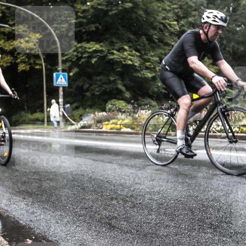 13.09.2026 - Stadtparktriathlon H.Heesch http://msf.ph/oto/10325545 13.09.2026 12:46:38 Radfahren 1111, 1149, 1152, 1179, 1299 meine-sportfotos.de
