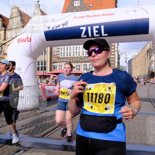 13.09.2026 - 21. swb-Marathon Bremen Tim E. http://msf.ph/oto/10325546 13.09.2026 11:00:55 Ziel 10263, 10272, 10275, 10306, 10369, 11126, 11162, 11180, 11343, 11475, 11556, 11687, 11708, 11769, 11797, 11838, 11959, 12018, 12397, 12430 meine-sportfotos.de