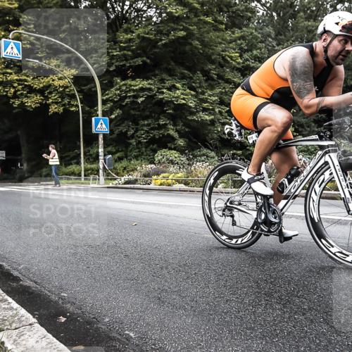 13.09.2026 - Stadtparktriathlon H.Heesch http://msf.ph/oto/10325553 13.09.2026 11:35:32 Radfahren 918, 941 meine-sportfotos.de