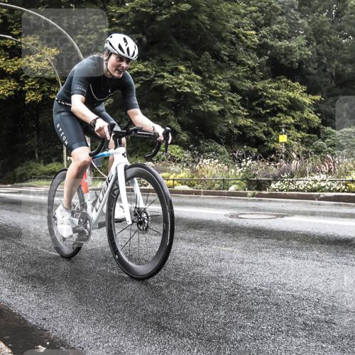 13.09.2026 - Stadtparktriathlon H.Heesch http://msf.ph/oto/10325597 13.09.2026 12:47:11 Radfahren 1174, 1262 meine-sportfotos.de