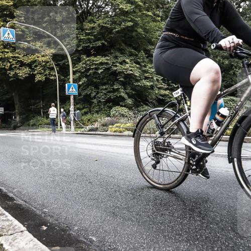 13.09.2026 - Stadtparktriathlon H.Heesch http://msf.ph/oto/10325598 13.09.2026 11:36:01 Radfahren 713, 721, 794, 798, 862 meine-sportfotos.de