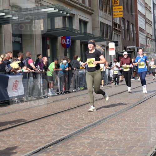 13.09.2026 - 21. swb-Marathon Bremen Strokosch-Dieckow http://msf.ph/oto/10325676 13.09.2026 11:00:49 Ziel 10093, 10428, 10639, 10753, 10892, 10964, 10965, 11049, 11116, 11260, 11306, 11359, 11428, 11540, 11681, 11682, 11728, 11751, 11813, 11816, 11850, 12085, 12116, 12241, 12245, 12283, 12390, 12391, 12428, 10263, 10272, 10275, 10306, 10367, 10368, 10369, 10857, 11055, 11162, 11180, 11247, 11343, 11475, 11556, 11687, 11708, 11769, 11797, 11804, 11819, 11838, 11959, 12006, 12018, 12397, 12430 meine-sportfotos.de