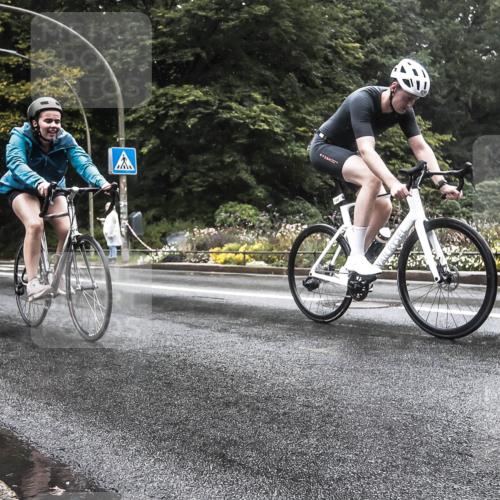 13.09.2026 - Stadtparktriathlon H.Heesch http://msf.ph/oto/10325688 13.09.2026 12:48:09 Radfahren 1091, 1128, 1163, 1224, 1231, 1268 meine-sportfotos.de