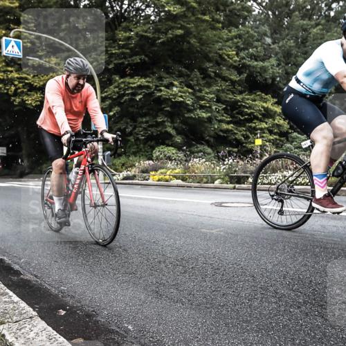13.09.2026 - Stadtparktriathlon H.Heesch http://msf.ph/oto/10325694 13.09.2026 11:36:52 Radfahren 591, 643, 749, 789 meine-sportfotos.de