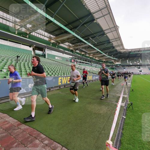 13.09.2026 - 21. swb-Marathon Bremen Michael Burmester http://msf.ph/oto/10325695 13.09.2026 13:29:21 Laufen im Stadion 111, 171, 220, 405, 422, 476, 478, 685, 729, 754, 767, 829, 925, 986, 1079, 1217, 1220, 1242, 1270, 1298, 1325, 1384, 1496, 1615, 1633, 1634, 1741, 1777, 1886, 1958, 1983, 2238, 2263, 2326, 2365, 2436, 2449, 2472, 2546, 2574, 2593, 2738, 2740, 2743, 2830, 2862, 2868, 2924, 2991, 3020, 3053, 3061, 3129, 3154, 3238, 3274, 3286, 3321, 3361, 3563, 3589, 3594, 3595, 3605, 3678, 3694, 3755, 3758, 3798, 3826, 3853, 3898, 3929, 3953, 3965, 3971, 3987, 4011, 4056, 4108, 4238 meine-sportfotos.de