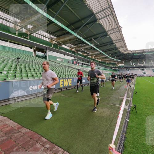 13.09.2026 - 21. swb-Marathon Bremen Michael Burmester http://msf.ph/oto/10325714 13.09.2026 13:29:22 Laufen im Stadion 111, 171, 220, 405, 422, 476, 478, 685, 729, 754, 767, 829, 925, 986, 1079, 1217, 1220, 1242, 1270, 1298, 1325, 1384, 1496, 1615, 1633, 1634, 1741, 1777, 1811, 1886, 1958, 1983, 2238, 2263, 2326, 2365, 2436, 2449, 2472, 2546, 2574, 2593, 2738, 2740, 2743, 2830, 2862, 2868, 2924, 2991, 3020, 3053, 3061, 3129, 3154, 3238, 3274, 3286, 3321, 3361, 3563, 3589, 3594, 3595, 3605, 3678, 3694, 3755, 3758, 3798, 3826, 3853, 3898, 3929, 3953, 3965, 3971, 3987, 4011, 4056, 4108, 4238 meine-sportfotos.de