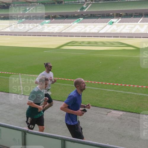13.09.2026 - 21. swb-Marathon Bremen Michael Burmester http://msf.ph/oto/10325728 13.09.2026 12:55:12 Laufen im Stadion 161, 189, 201, 205, 385, 388, 411, 461, 465, 472, 481, 495, 655, 666, 816, 827, 854, 913, 1053, 1058, 1076, 1197, 1390, 1419, 1468, 1537, 1551, 1599, 1631, 1645, 1658, 2055, 2122, 2125, 2234, 2251, 2260, 2319, 2383, 2390, 2474, 2499, 2604, 2623, 2701, 2733, 2801, 2824, 2870, 2882, 2913, 2922, 2962, 2971, 3012, 3054, 3057, 3134, 3175, 3192, 3206, 3241, 3246, 3346, 3356, 3357, 3413, 3508, 3706, 3716, 3836, 4135, 4137, 4413, 4733, 5277, 5430, 5530, 5695, 5867, 6106 meine-sportfotos.de