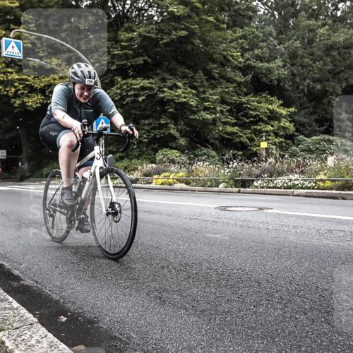 13.09.2026 - Stadtparktriathlon H.Heesch http://msf.ph/oto/10325735 13.09.2026 11:37:01 Radfahren 733, 799, 830, 963 meine-sportfotos.de