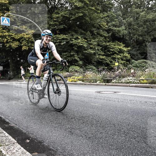 13.09.2026 - Stadtparktriathlon H.Heesch http://msf.ph/oto/10325741 13.09.2026 11:37:03 Radfahren 733, 799 meine-sportfotos.de