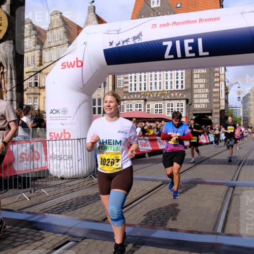 13.09.2026 - 21. swb-Marathon Bremen Tim E. http://msf.ph/oto/10325743 13.09.2026 11:00:59 Ziel 10263, 10272, 10275, 10306, 10369, 10857, 11055, 11162, 11180, 11343, 11475, 11556, 11687, 11708, 11769, 11797, 11804, 11819, 11838, 11959, 12006, 12397, 12430 meine-sportfotos.de