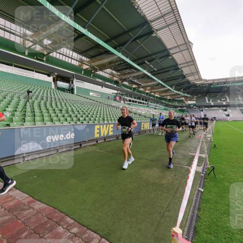 13.09.2026 - 21. swb-Marathon Bremen Michael Burmester http://msf.ph/oto/10325747 13.09.2026 13:29:24 Laufen im Stadion 111, 171, 220, 405, 422, 476, 478, 685, 729, 754, 767, 829, 925, 986, 1079, 1217, 1220, 1242, 1270, 1298, 1325, 1384, 1496, 1615, 1633, 1634, 1741, 1777, 1810, 1811, 1886, 1983, 2238, 2263, 2326, 2365, 2436, 2449, 2472, 2546, 2574, 2593, 2738, 2740, 2743, 2830, 2862, 2868, 2924, 2991, 3020, 3053, 3061, 3129, 3154, 3238, 3274, 3286, 3321, 3361, 3563, 3589, 3594, 3595, 3605, 3678, 3694, 3755, 3758, 3798, 3826, 3853, 3898, 3929, 3953, 3965, 3971, 3987, 4011, 4056, 4108, 4238 meine-sportfotos.de