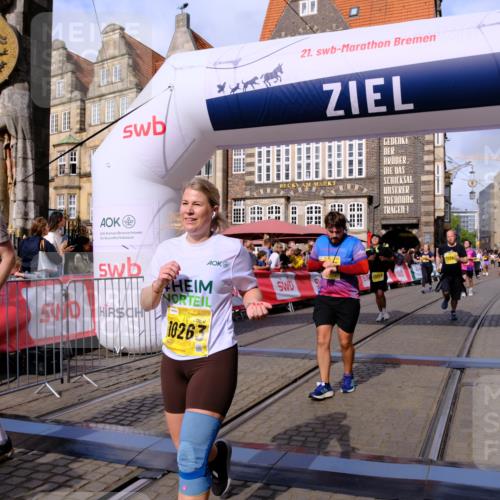 13.09.2026 - 21. swb-Marathon Bremen Tim E. http://msf.ph/oto/10325752 13.09.2026 11:00:59 Ziel 10263, 10272, 10275, 10306, 10369, 10857, 11055, 11162, 11180, 11343, 11475, 11556, 11687, 11708, 11769, 11797, 11804, 11819, 11838, 11959, 12006, 12397, 12430 meine-sportfotos.de