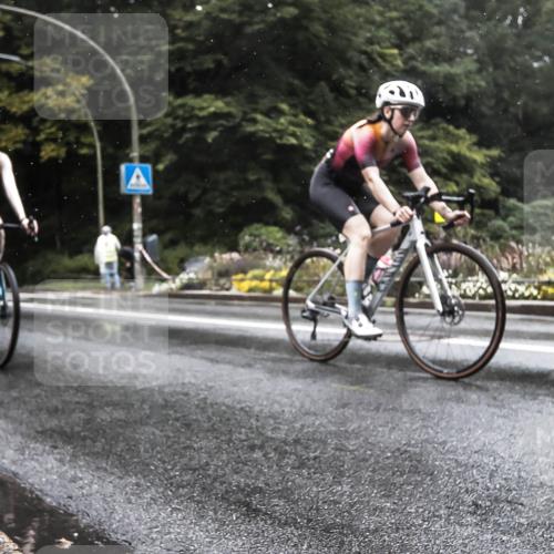 13.09.2026 - Stadtparktriathlon H.Heesch http://msf.ph/oto/10325763 13.09.2026 12:48:59 Radfahren 1099, 1131, 1205, 1234, 1263 meine-sportfotos.de