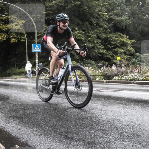 13.09.2026 - Stadtparktriathlon H.Heesch http://msf.ph/oto/10325780 13.09.2026 12:49:01 Radfahren 1069, 1099, 1131, 1205, 1234, 1263 meine-sportfotos.de