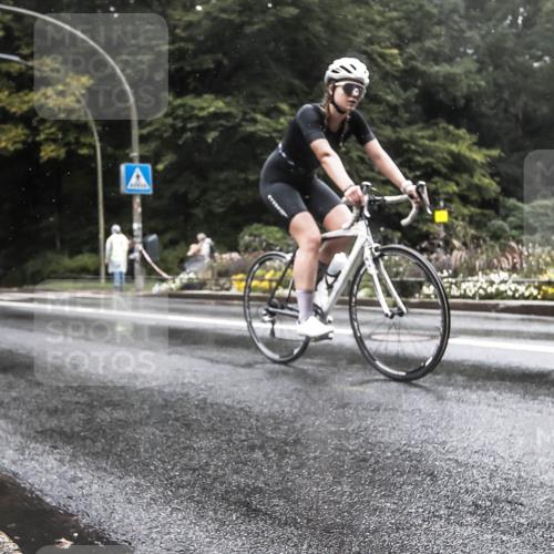 13.09.2026 - Stadtparktriathlon H.Heesch http://msf.ph/oto/10325847 13.09.2026 12:49:33 Radfahren 1147, 1184, 1196, 1244 meine-sportfotos.de