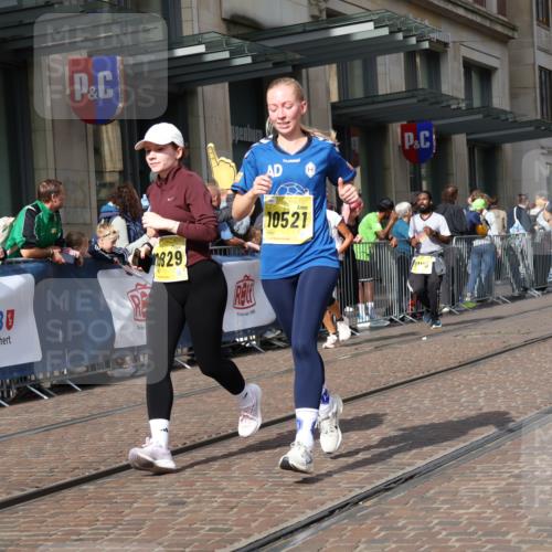 13.09.2026 - 21. swb-Marathon Bremen Strokosch-Dieckow http://msf.ph/oto/10325859 13.09.2026 11:00:53 Ziel 10428, 10639, 10678, 10892, 10964, 10965, 11049, 11116, 11260, 11306, 11428, 11540, 11681, 11682, 11751, 11796, 11813, 11816, 11850, 12085, 12241, 12245, 12283, 12390, 12391, 10093, 10263, 10272, 10275, 10306, 10367, 10368, 10753, 10857, 11055, 11162, 11180, 11247, 11343, 11359, 11475, 11540, 11556, 11687, 11708, 11728, 11797, 11804, 11819, 11838, 11959, 12006, 12116, 12397, 12428, 12430 meine-sportfotos.de