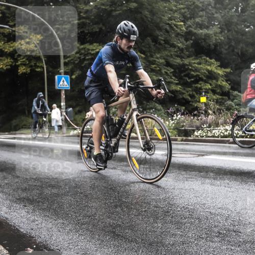 13.09.2026 - Stadtparktriathlon H.Heesch http://msf.ph/oto/10325870 13.09.2026 12:49:38 Radfahren 1086, 1147, 1244, 1284 meine-sportfotos.de