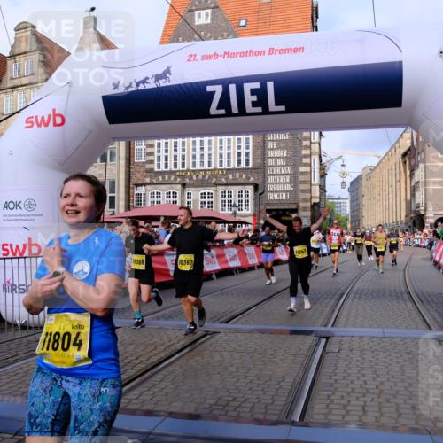 13.09.2026 - 21. swb-Marathon Bremen Tim E. http://msf.ph/oto/10325885 13.09.2026 11:01:08 Ziel 10093, 10263, 10306, 10367, 10368, 10753, 10857, 11055, 11162, 11247, 11343, 11359, 11475, 11540, 11556, 11728, 11797, 11804, 11819, 11959, 12006, 12116, 12397, 12428, 12430 meine-sportfotos.de
