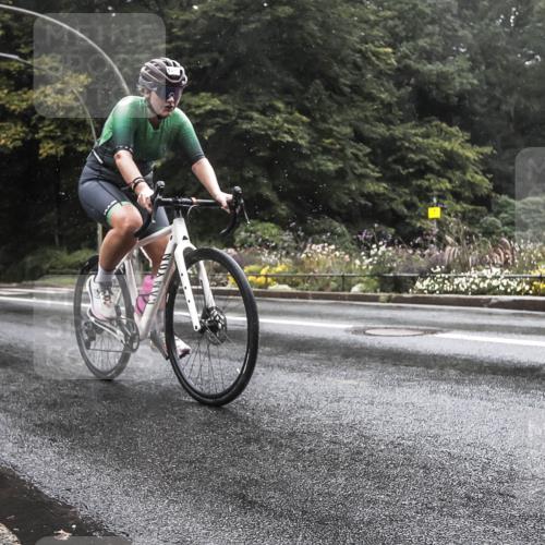 13.09.2026 - Stadtparktriathlon H.Heesch http://msf.ph/oto/10325913 13.09.2026 12:49:47 Radfahren 1281 meine-sportfotos.de
