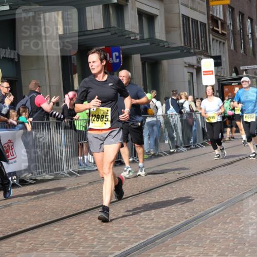 13.09.2026 - 21. swb-Marathon Bremen Strokosch-Dieckow http://msf.ph/oto/10325934 13.09.2026 11:00:55 Ziel 10428, 10639, 10647, 10648, 10678, 10892, 10964, 10965, 11049, 11116, 11260, 11306, 11428, 11681, 11682, 11751, 11796, 11813, 11816, 11850, 11969, 11970, 12062, 12085, 12241, 12245, 12283, 12390, 12391, 10093, 10263, 10272, 10275, 10306, 10367, 10368, 10753, 10857, 11055, 11162, 11180, 11247, 11343, 11359, 11475, 11540, 11556, 11687, 11708, 11728, 11797, 11804, 11819, 11838, 11959, 12006, 12116, 12397, 12428, 12430 meine-sportfotos.de