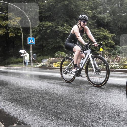 13.09.2026 - Stadtparktriathlon H.Heesch http://msf.ph/oto/10325981 13.09.2026 12:50:23 Radfahren 1080, 1094, 1144, 1150, 1249 meine-sportfotos.de