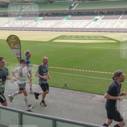 13.09.2026 - 21. swb-Marathon Bremen Michael Burmester http://msf.ph/oto/10325982 13.09.2026 12:55:26 Laufen im Stadion 161, 189, 201, 205, 307, 385, 388, 411, 461, 465, 481, 495, 655, 666, 827, 854, 913, 926, 1053, 1058, 1197, 1390, 1537, 1599, 1631, 1645, 1658, 1750, 2122, 2125, 2234, 2251, 2260, 2319, 2383, 2390, 2474, 2535, 2604, 2701, 2733, 2801, 2824, 2870, 2882, 2913, 2922, 2962, 3012, 3054, 3057, 3119, 3134, 3175, 3192, 3206, 3241, 3246, 3290, 3346, 3356, 3357, 3411, 3508, 3706, 3716, 3836, 4135, 4137, 4171, 4413, 4479, 4733, 5277, 5430, 5530, 5695, 5867, 6106 meine-sportfotos.de