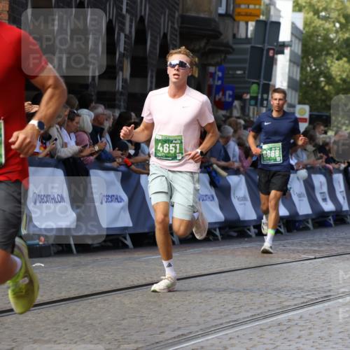 13.09.2026 - 21. swb-Marathon Bremen Strokosch-Dieckow http://msf.ph/oto/10325987 13.09.2026 13:11:44 Ziel 382, 1349, 2087, 3899, 6274, 7109, 8474, 8982, 9291, 9618, 826, 863, 2444, 4368, 4651, 4698, 5521, 5893, 6668, 8996, 9398 meine-sportfotos.de
