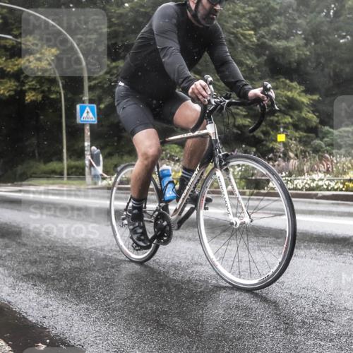 13.09.2026 - Stadtparktriathlon H.Heesch http://msf.ph/oto/10326006 13.09.2026 12:50:46 Radfahren 1243 meine-sportfotos.de