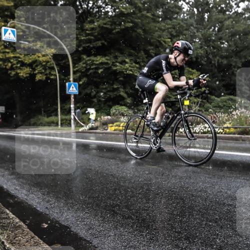 13.09.2026 - Stadtparktriathlon H.Heesch http://msf.ph/oto/10326015 13.09.2026 11:39:43 Radfahren 618, 636, 838, 858, 869, 873 meine-sportfotos.de