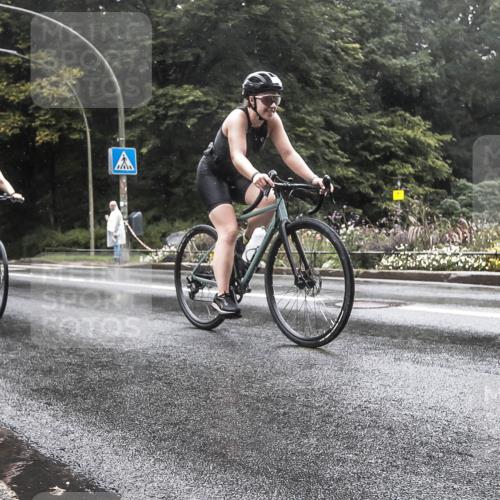 13.09.2026 - Stadtparktriathlon H.Heesch http://msf.ph/oto/10326047 13.09.2026 12:51:05 Radfahren 1097, 1113, 1139, 1141, 1167, 1216, 1219 meine-sportfotos.de